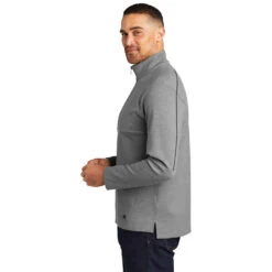 OGIO® Transition 1/4 Zip Fleece 2 OGIO® Transition 1/4 Zip Fleece -Allseasons Uniforms Shop OGOG821@2