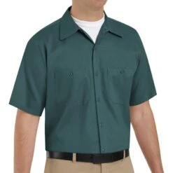 Red Kap Men's Wrinkle Resistant Cotton Short Sleeve Work Shirt